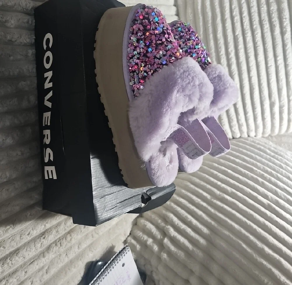 Womens Lavender Sequin Faux-Fur Slip-On Slippers